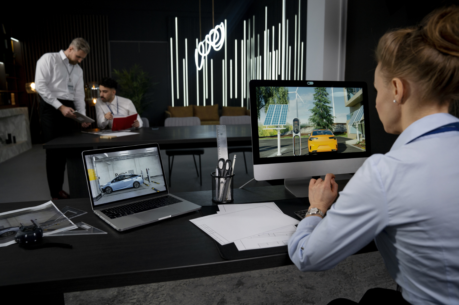 Collaborative workspace with smart display controllers and active LED solutions